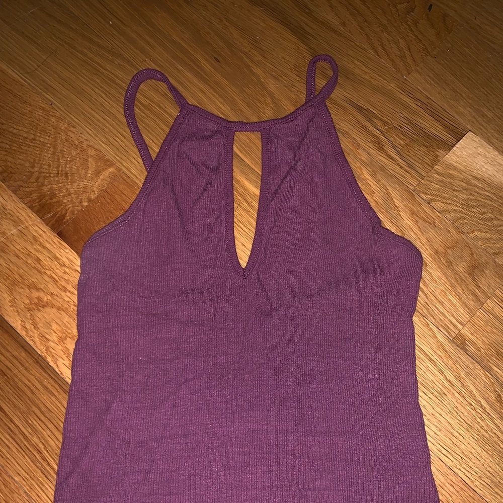 LA hearts keyhole tank never worn
